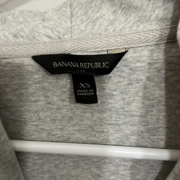 Banana Republic zip up sweatshirt, loos collar - Picture 2 of 4